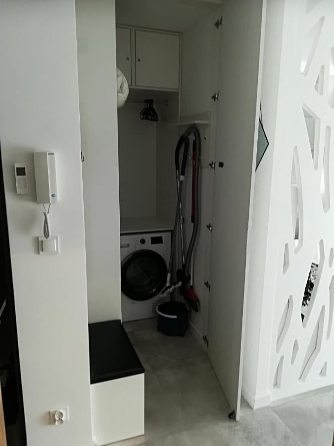 Apartament Wroclaw Centrum Dorzecze Legnickiej エクステリア 写真